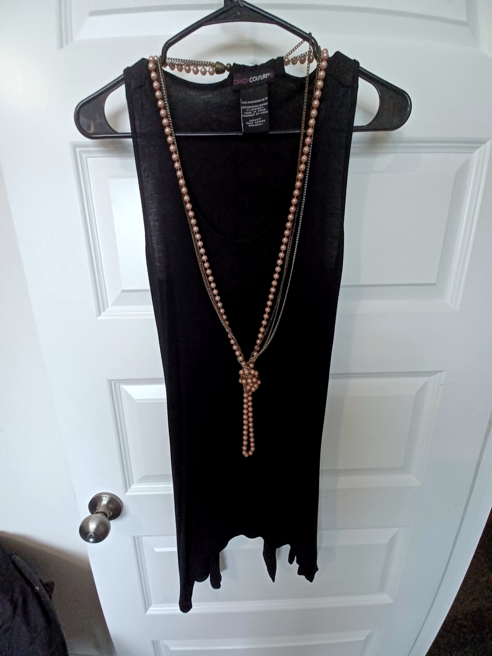 CANDY COUTURE BLACK LONG TUNIC w/ATTACHED PINK BEADED NECKLACE.